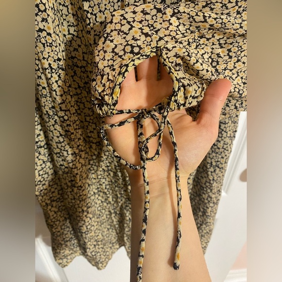 Zara Off Cold Shoulder Mini Floral Boho Long Sleeve Flowy Dress Size Large - Picture 7 of 13